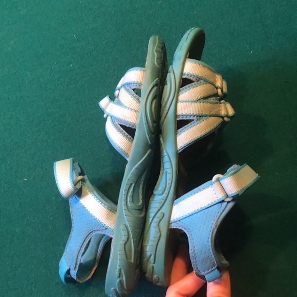 Teva sandals - Picture 2 of 3